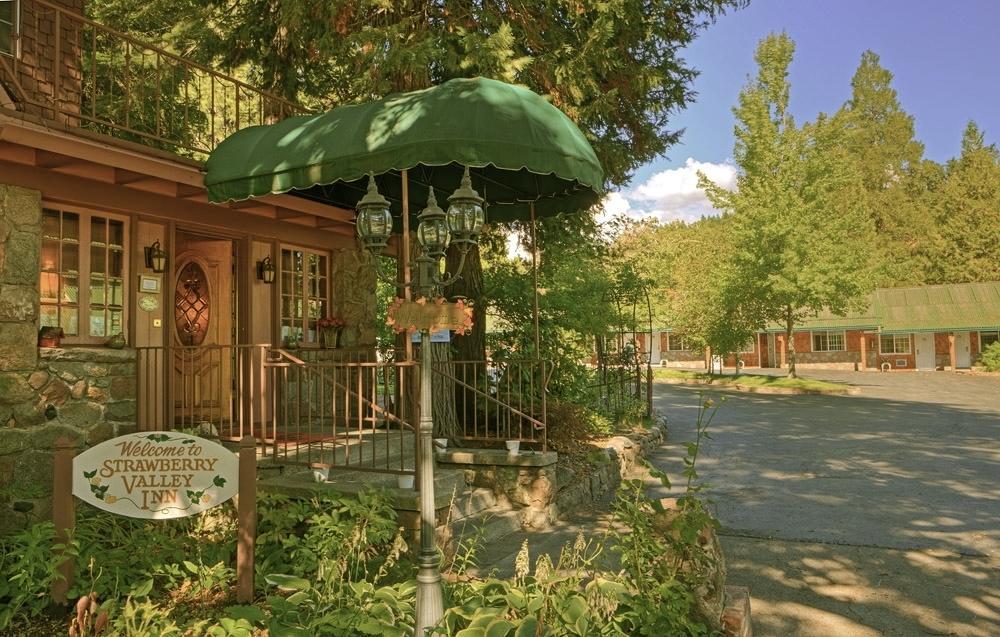 Strawberry Valley Inn Mount Shasta Eksteriør bilde
