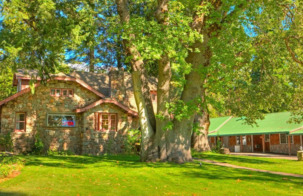 Strawberry Valley Inn Mount Shasta Eksteriør bilde