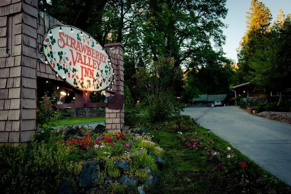 Strawberry Valley Inn Mount Shasta Eksteriør bilde